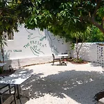 Hotel Italic *