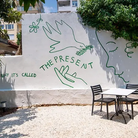 Italic * Анталья